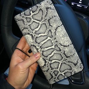 Snakeskin wallet